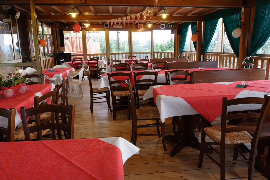 Agriturismo Cameli Черталдо Екстериор снимка