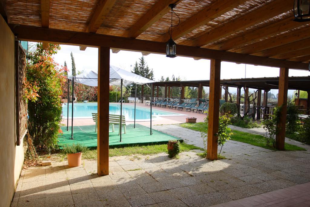 Agriturismo Cameli Черталдо Екстериор снимка