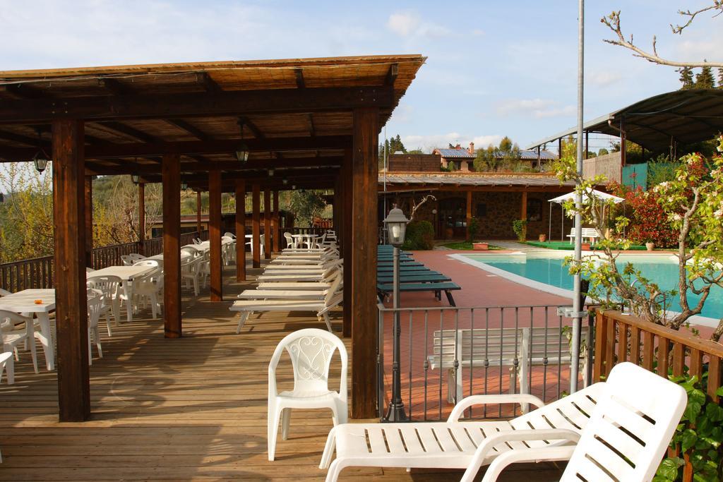 Agriturismo Cameli Черталдо Екстериор снимка