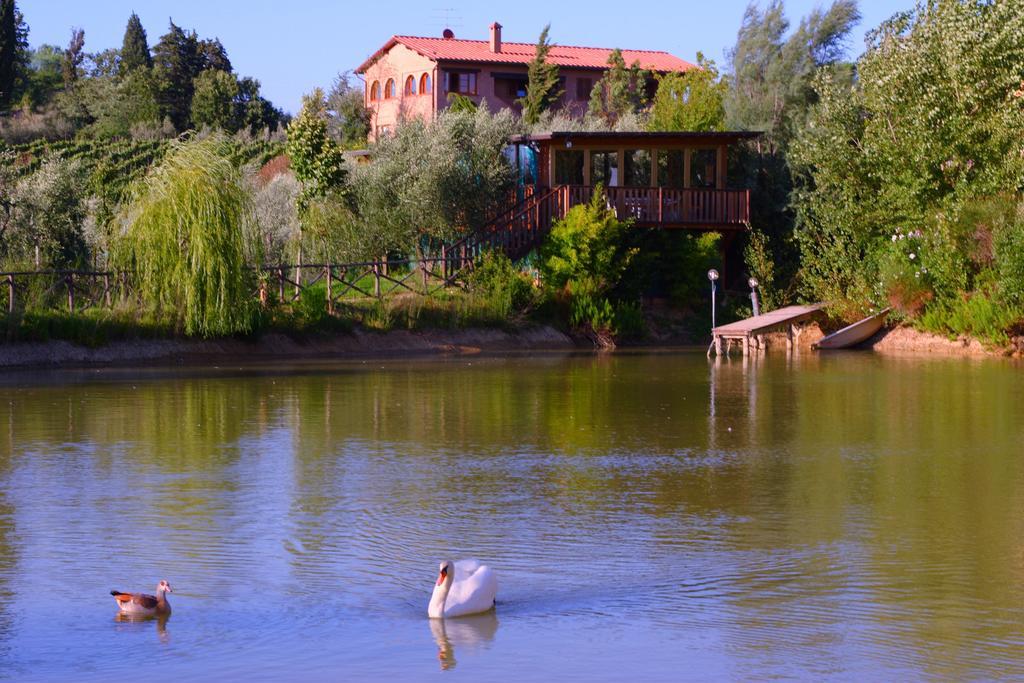 Agriturismo Cameli Черталдо Екстериор снимка
